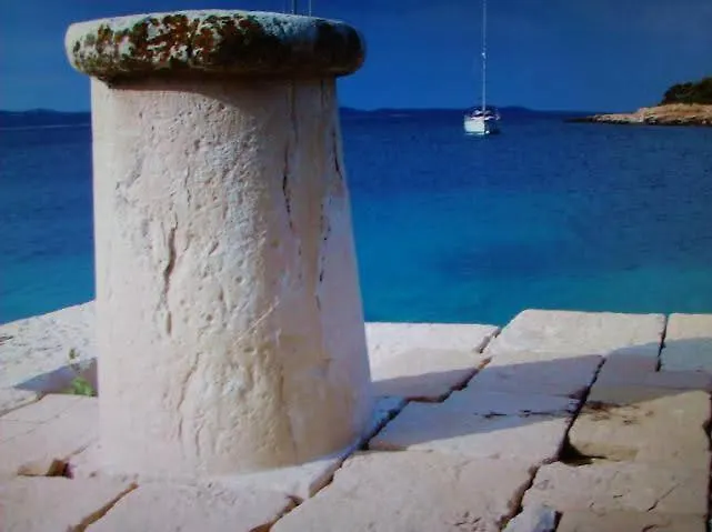 Rose House Ferienhaus *