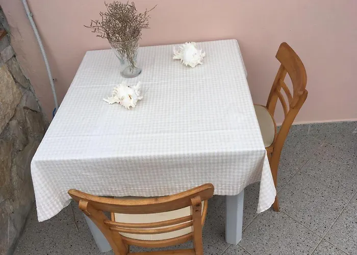 Rose House Ferienhaus *